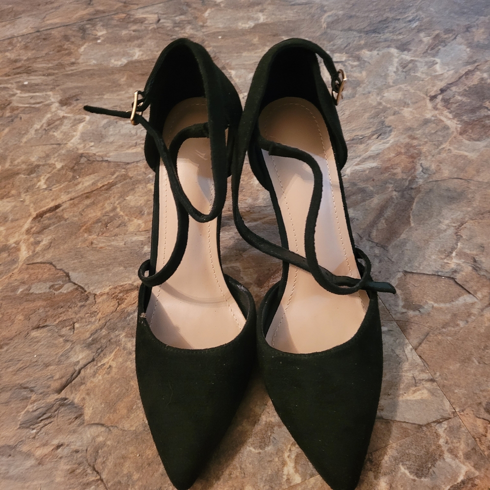 Elegant Black Suede Women's Heels - Picture 2 of 3